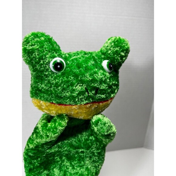Dollar Tree Frog Hand 5 Vintage Puppet Green Plush Story Time Black dots on back - Picture 5 of 5